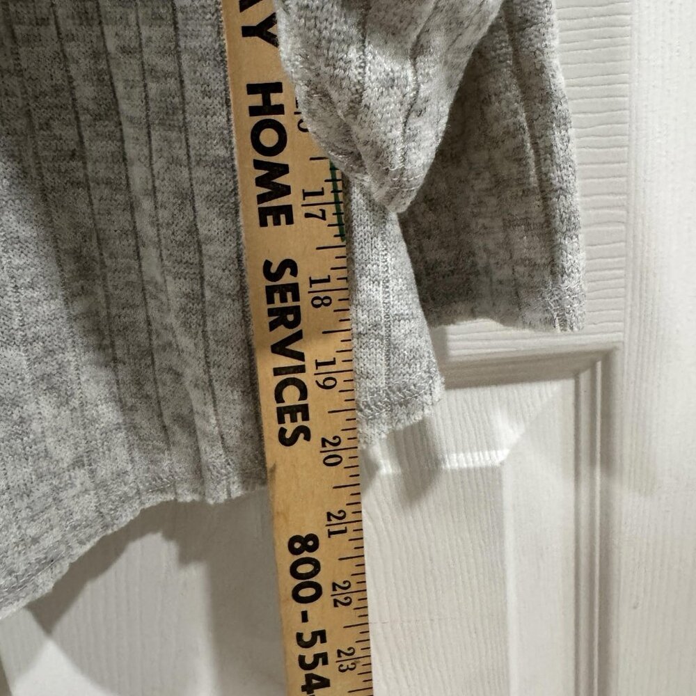 Umgee Sweater Womens Cold Shoulder Ribbed Knit High Low Hem Relax Gray L - Picture 8 of 11